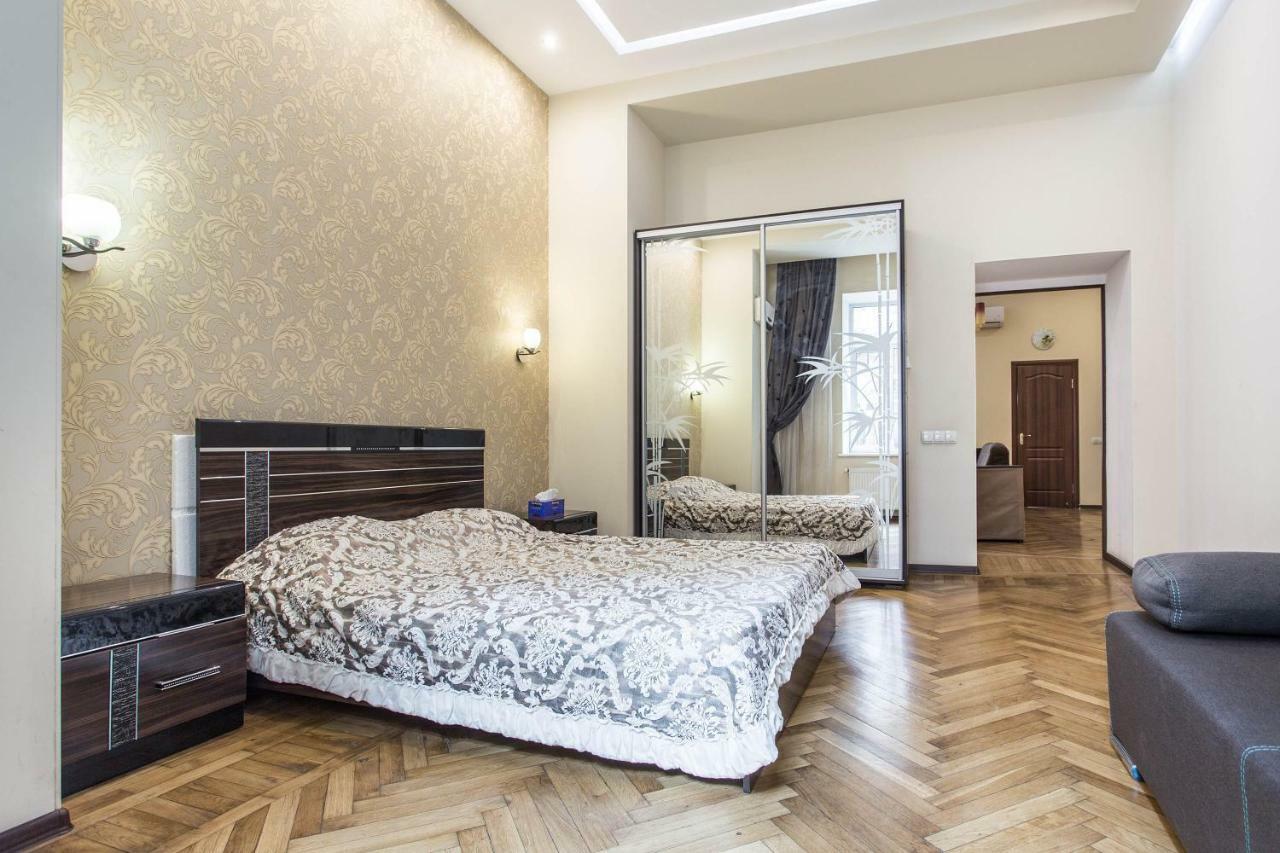 Odessa 3Bedroom Deribas Apartment Extérieur photo